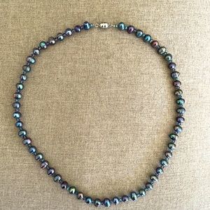 Fresh water Tahitian pearl necklace